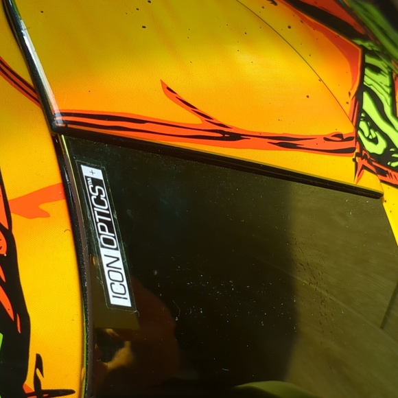 Icon Airform Trick or Street 2 Helmet - Picture 10 of 14